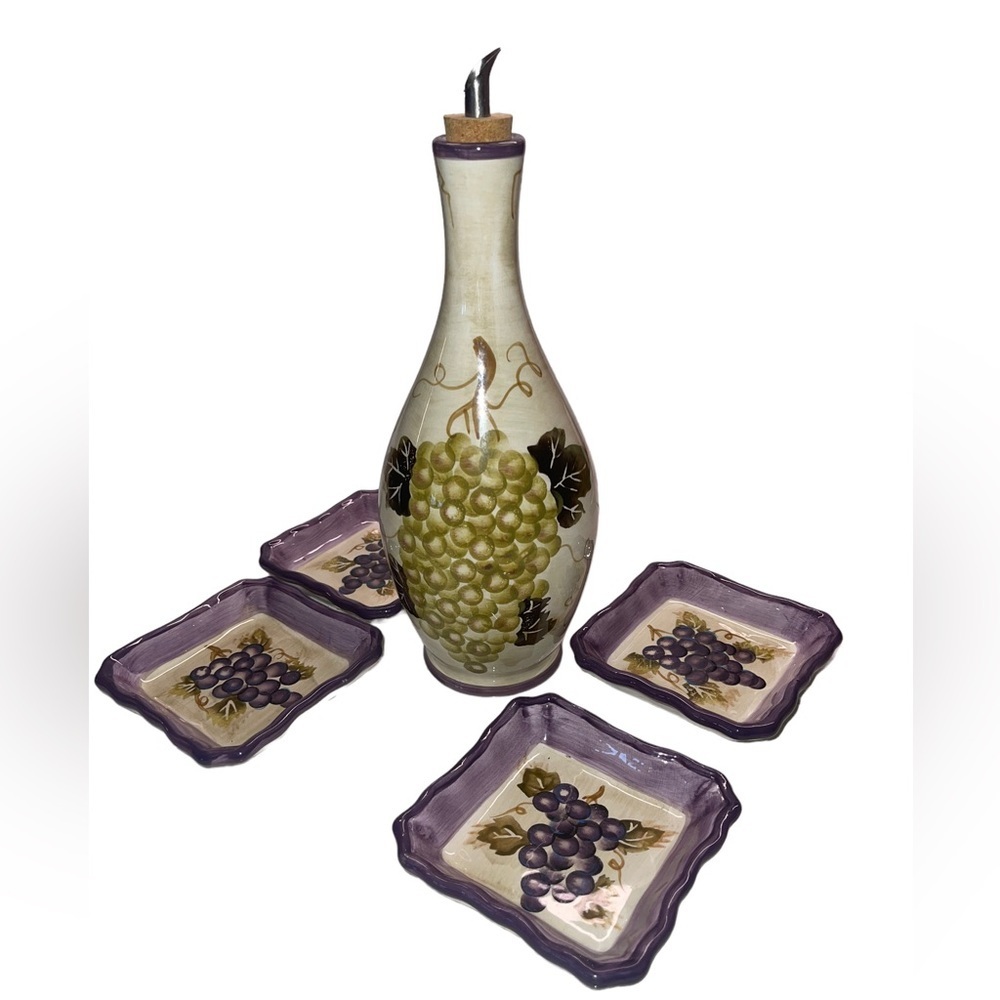 ❤️❤️LAST CHANCE ❤️❤️ Merlot - bread / dip set with oil decanter & 4 plates - Picture 2 of 7